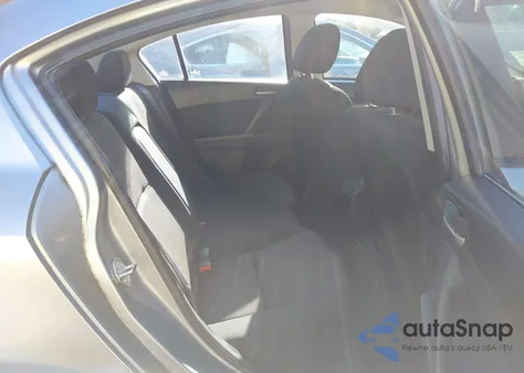 2012 Mazda Mazda3 I Touring из США, поврежденный, VIN JM1BL1V80C1648313